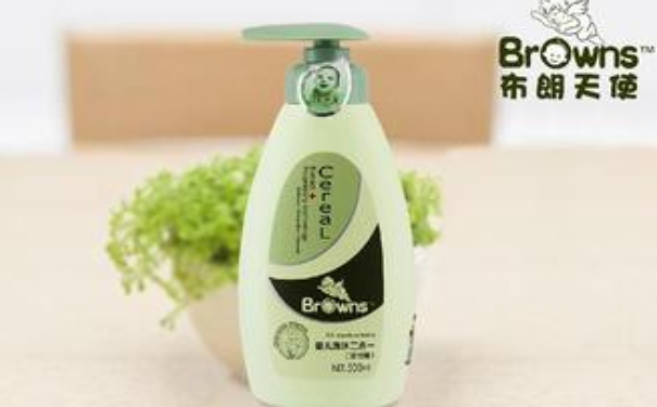 宝宝多大用布朗天使婴儿痱子露洋甘菊？宝宝长痱子了怎么办？(1)