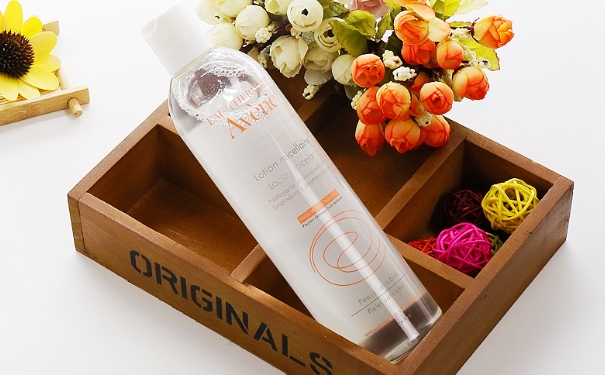 雅漾卸妆水卸妆干净吗？雅漾卸妆水效果怎样？(1)