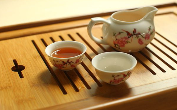 喝茶对身体都有哪些好处？喝茶又有哪些坏处呢？(1)