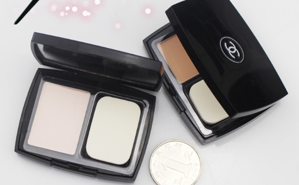 香奈儿粉饼色号怎么选？香奈儿粉饼试色(1)