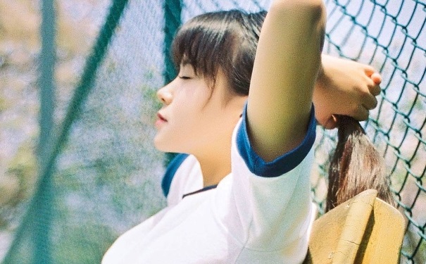 嘴唇干裂怎样做好护理？嘴唇干裂的护理误区(1)