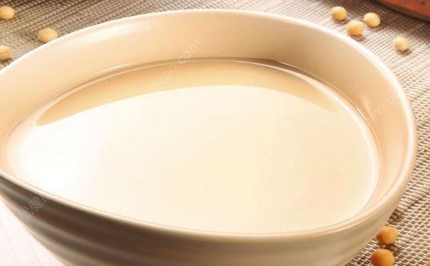 孕期喝豆浆有什么好处？早上喝豆浆好处(1)