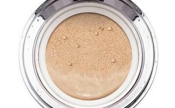 兰蔻气垫和兰芝哪个好？兰芝气垫和兰蔻气垫哪个好？(1)