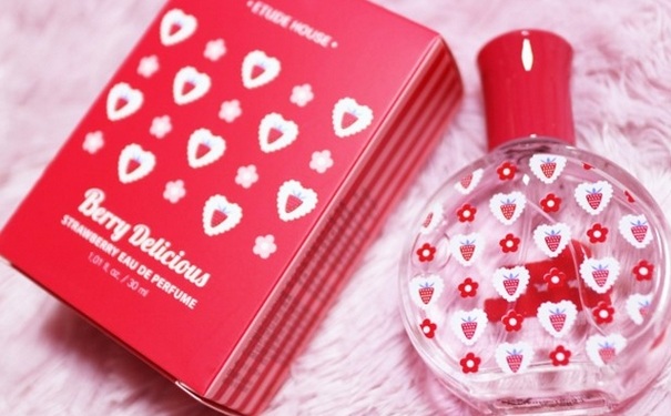 爱丽小屋香水怎么样？爱丽小屋香水好用吗？(1)