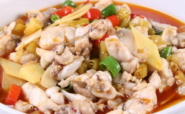 土豆烧牛蛙的做法是怎样的？土豆烧牛蛙怎么做？(1)