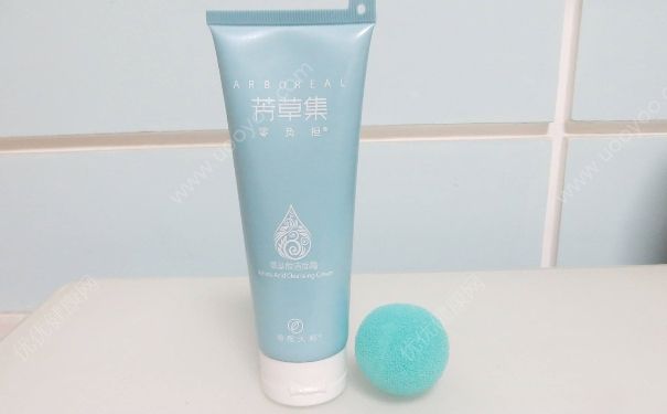 夏天用什么护肤品比较好？适合夏季用的护肤品有哪些？(1)