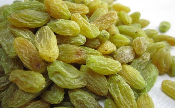 缺铁吃葡萄干好吗？补铁可以吃