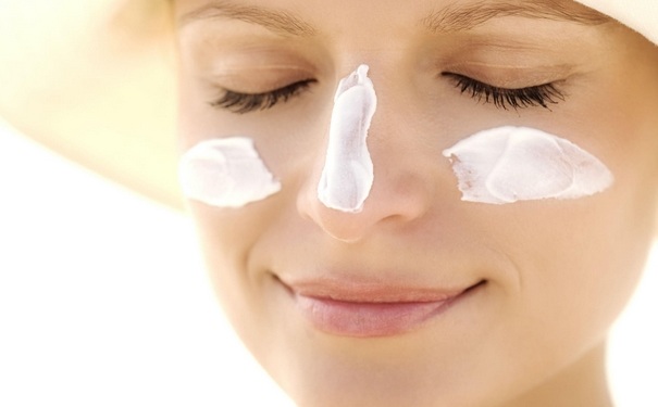 儿童防晒霜大人可以用吗？大人可以用儿童防晒霜吗？(1)