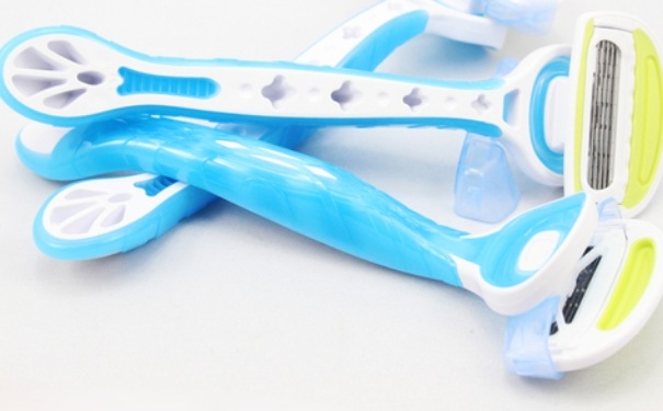 脱毛膏和刮毛刀哪个好？用脱毛膏好还是刮毛好？(1)