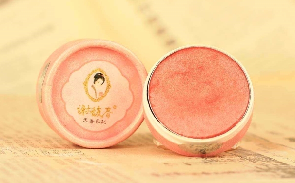 谢馥春的化妆品怎么样？谢馥春适合年轻人用吗？(1)