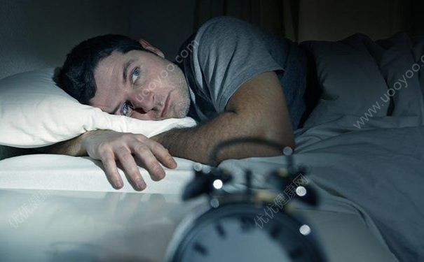 吃什么食物会失眠？如何有效治疗失眠？(1)
