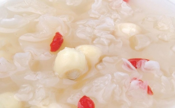 莲子有什么功效作用？莲子怎么吃更美味营养？(1)