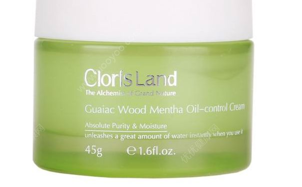 花皙蔻愈创木薄荷控油保湿水凝霜好用吗？(1)