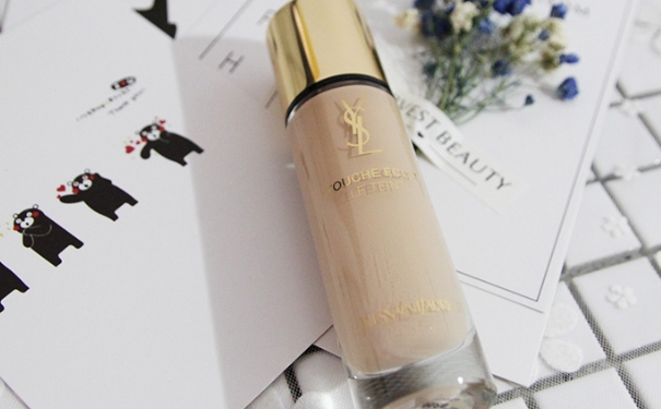 圣罗兰超模粉底液怎么用？YSL超模粉底液好不好用？(1)