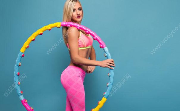 呼拉圈减肥法怎么做有效？不想跑步怎么锻炼减肥？(1)