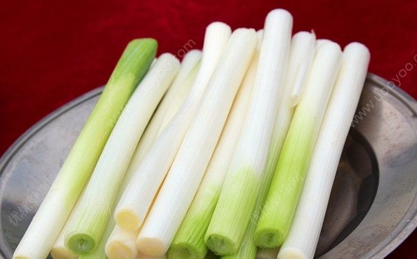 大葱有壮阳效果吗？吃大葱对性功能有什么好处？(1)