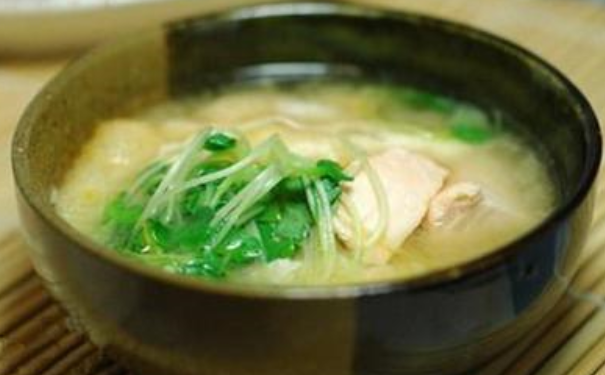月经量少该怎么调理呢？月经量少如何进行饮食调理呢？(1)