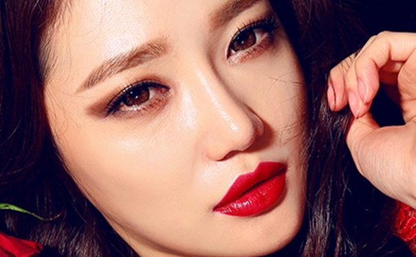 红色口红哪个牌子好？红色唇膏哪款好看？(1)