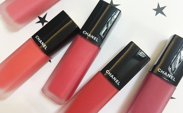 香奈儿唇釉150试色 香奈儿唇釉150怎么样？(1)