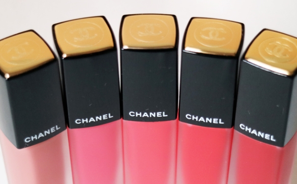香奈儿唇釉140试色 香奈儿唇釉140怎么样？(1)