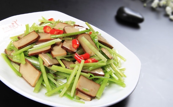 固齿食物有哪些？哪些食物有固齿作用？(1)