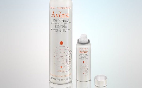 雅漾喷雾用完脸很干吗？雅漾喷雾正确用法是什么？(1)