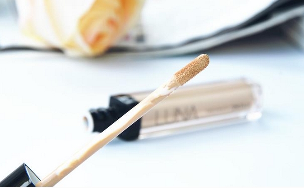 遮瑕液哪个牌子好？遮瑕液什么牌子好？(1)