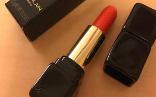 杨洋色是什么号？杨洋色口红是什么颜色？(1)