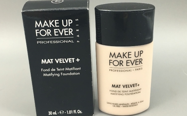 粉底液会脱妆吗？粉底液脱妆怎么办？(1)