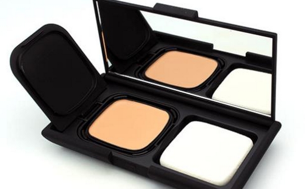 NARS智慧水绒霜怎么样？NARS粉膏测评(1)