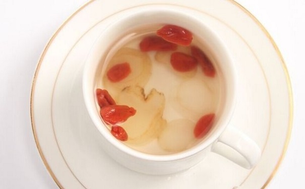 西洋参可以和枸杞一起泡吗？喝西洋参枸杞茶有什么好处？(1)