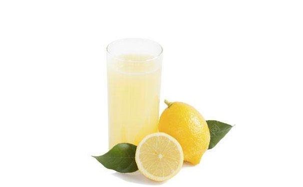 柠檬水怎么喝减肥？晨起柠檬水喝法(2)
