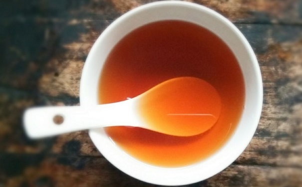 月经期喝红糖水有什么功效？月经期喝红糖水可以补血吗？(1)