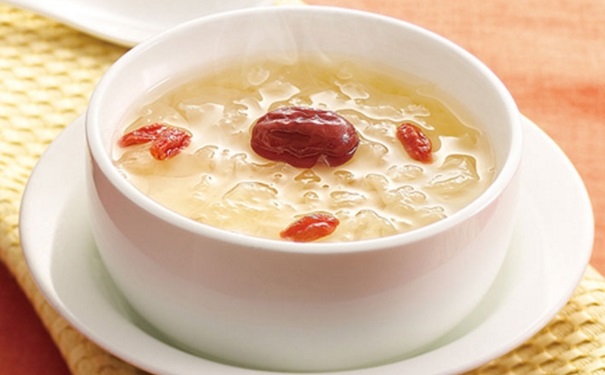 女人补血喝什么汤好？女人贫血的食疗膳食怎么做？(1)