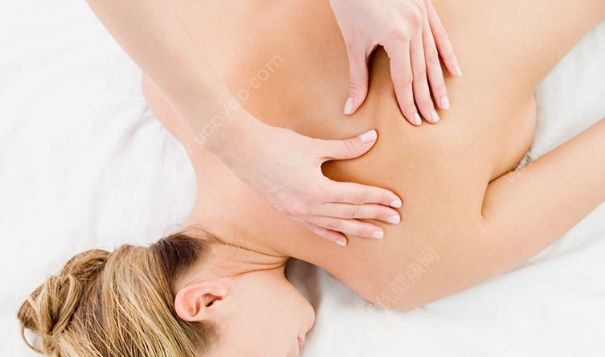 有效丰胸该按摩哪些穴位？按摩什么穴位能丰胸？(1)
