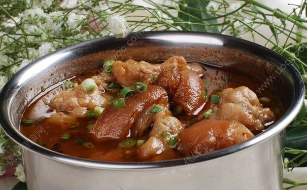 丰胸煲汤食谱有哪些？哪些煲汤饮食能够丰胸？[图]
