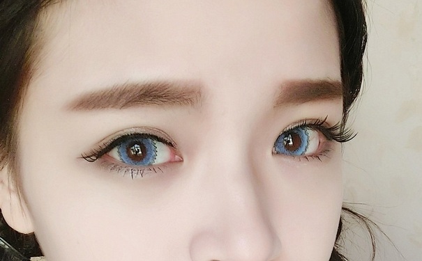 中午睡觉可以戴美瞳吗？戴着美瞳可以睡午觉吗？(1)