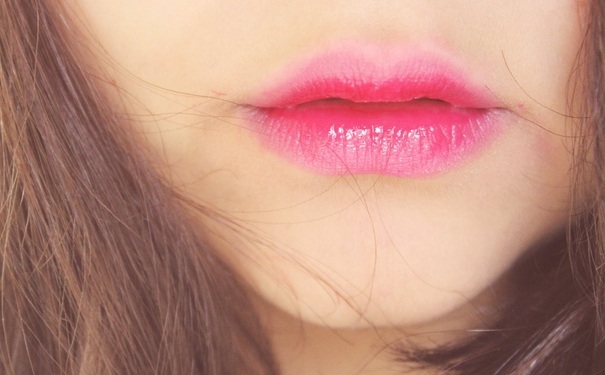 遮瑕膏可以用在唇部吗？遮瑕膏可以涂嘴上吗？(1)