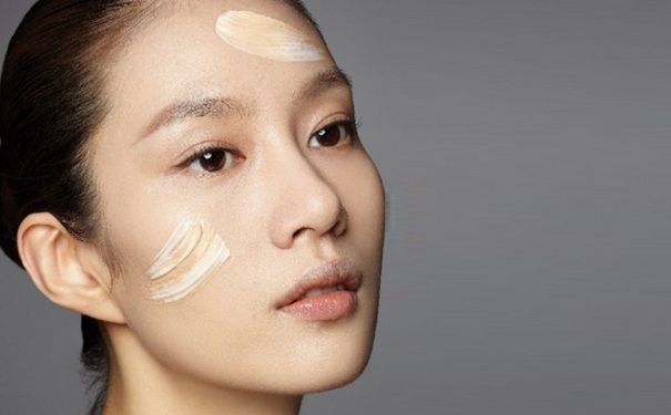 粉底液和气垫bb有什么区别？粉底液和气垫的区别有哪些？(1)