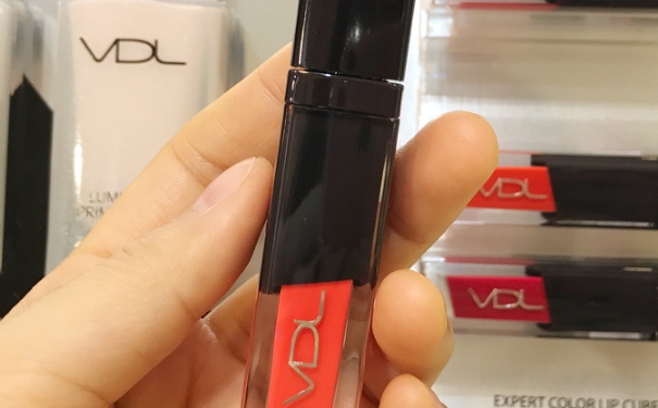 vdl方管镜面唇釉多少钱？vdl方管镜面唇釉价格(1)