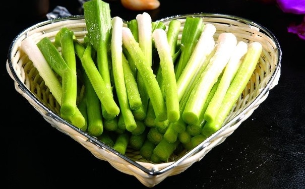 蒜苗有什么功效作用？蒜苗的营养价值有哪些？(1)