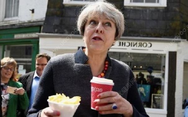 英国首相龇牙咧嘴吃薯条，吃薯条的危害有哪些？(2)