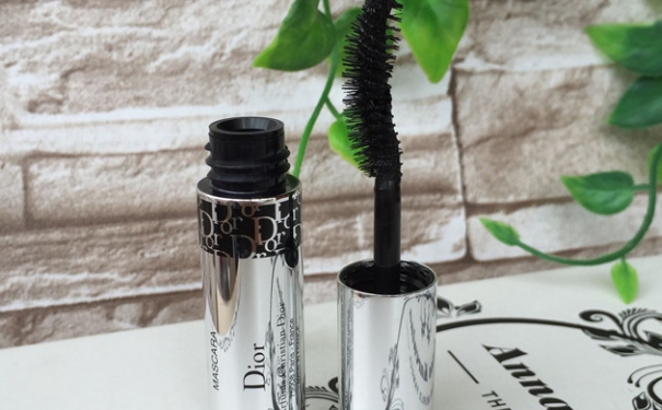 迪奥睫毛膏价格 迪奥睫毛膏多少钱？(1)