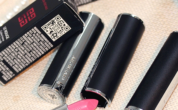 纪梵希小羊皮口红怎么打开？纪梵希小羊皮怎么换芯？(1)