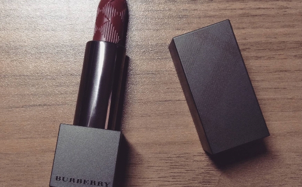 burberry口红怎么样？巴宝莉口红好用吗？(1)