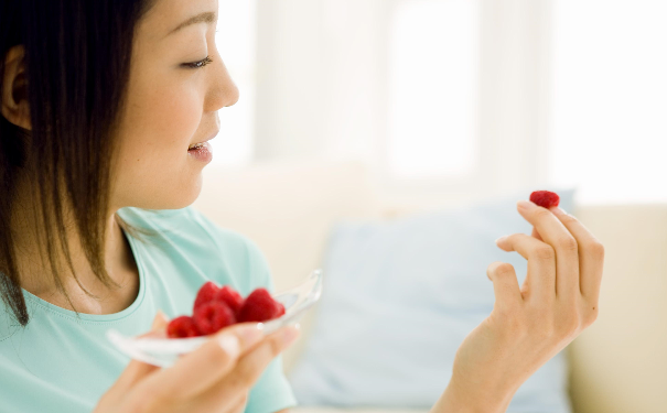 坐月子饮食注意事项有哪些？坐月子有哪些饮食注意事项？(1)