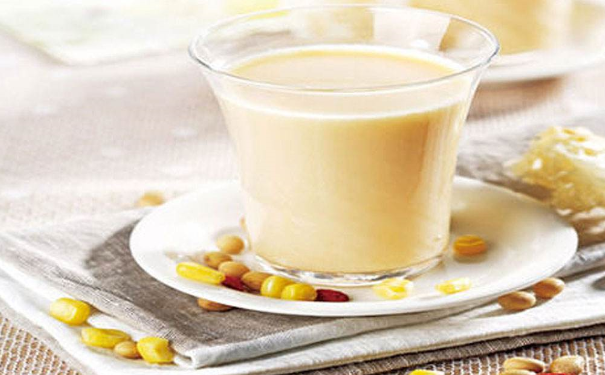 妈妈哺乳期可以喝豆浆吗？哺乳期喝豆浆好吗？(1)