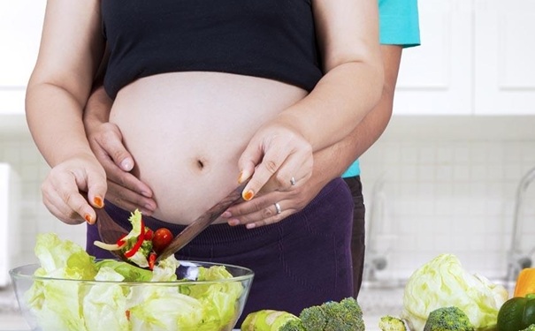 孕妇补钙一天最佳时间？孕妇补钙一天什么时候吃最好？(1)