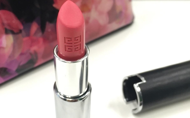 纪梵希唇膏多少钱？纪梵希唇膏专柜价格(1)