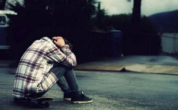 男性不育是怎样造成的？男性不育症该如何治疗？(1)